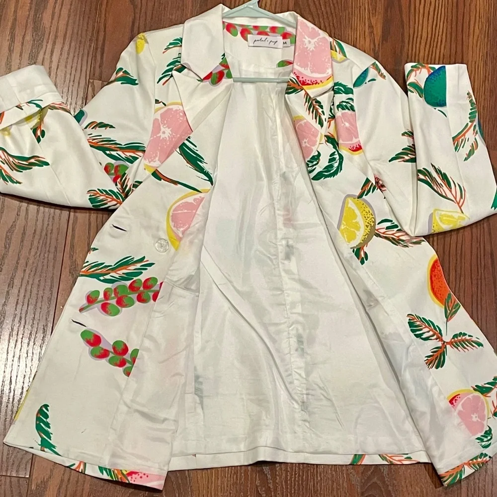 Petal & Pup Citrus Blazer - Picture 2 of 6
